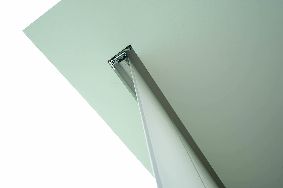 Sonderkonstruktion Fenstermarkise