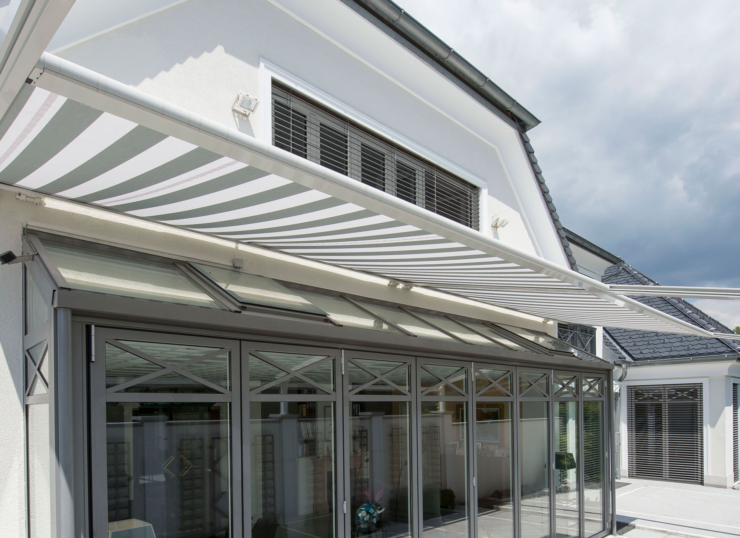 Einfamilienhaus mit ZIP-Beschattung