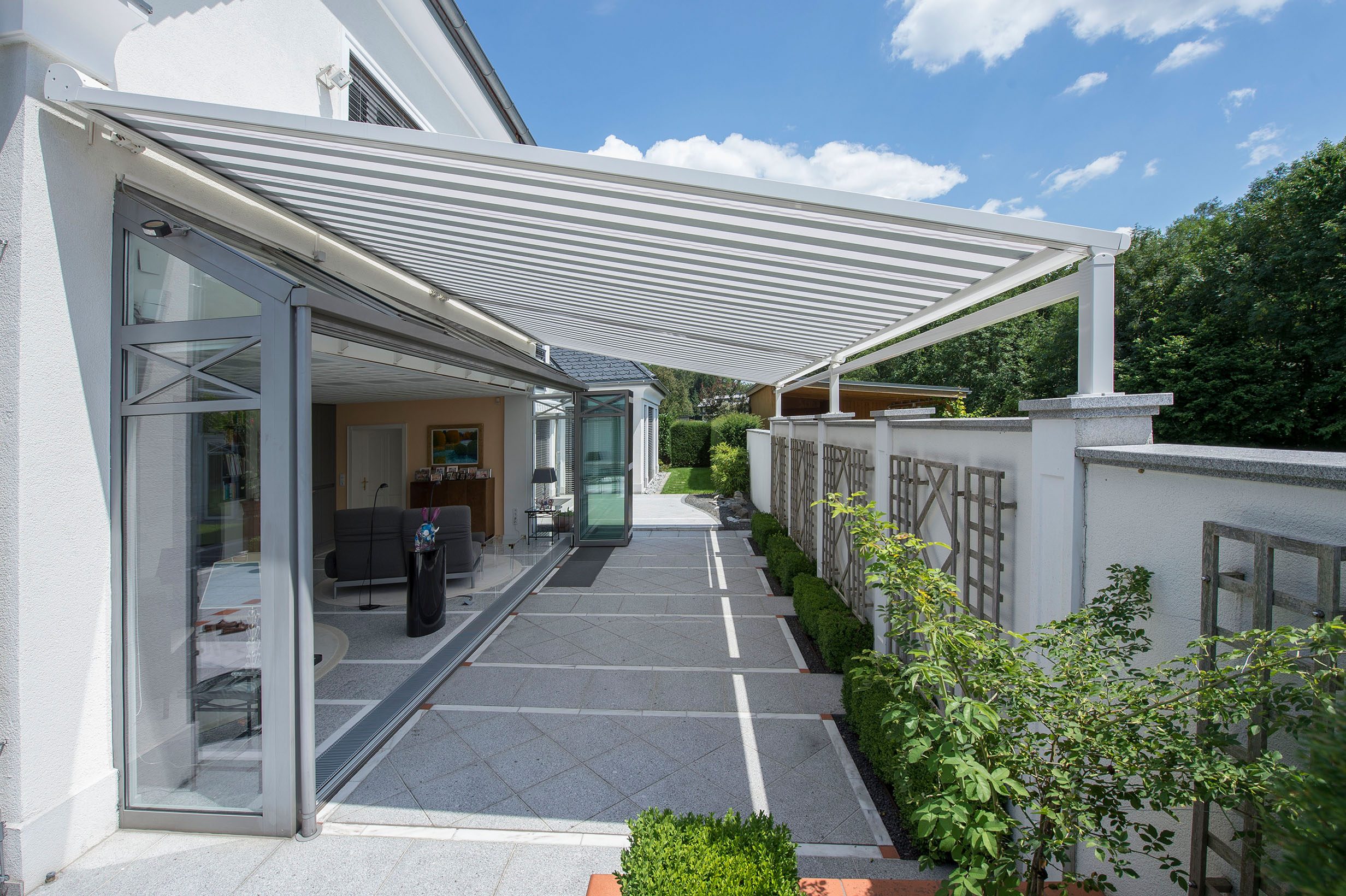 Einfamilienhaus mit ZIP-Beschattung