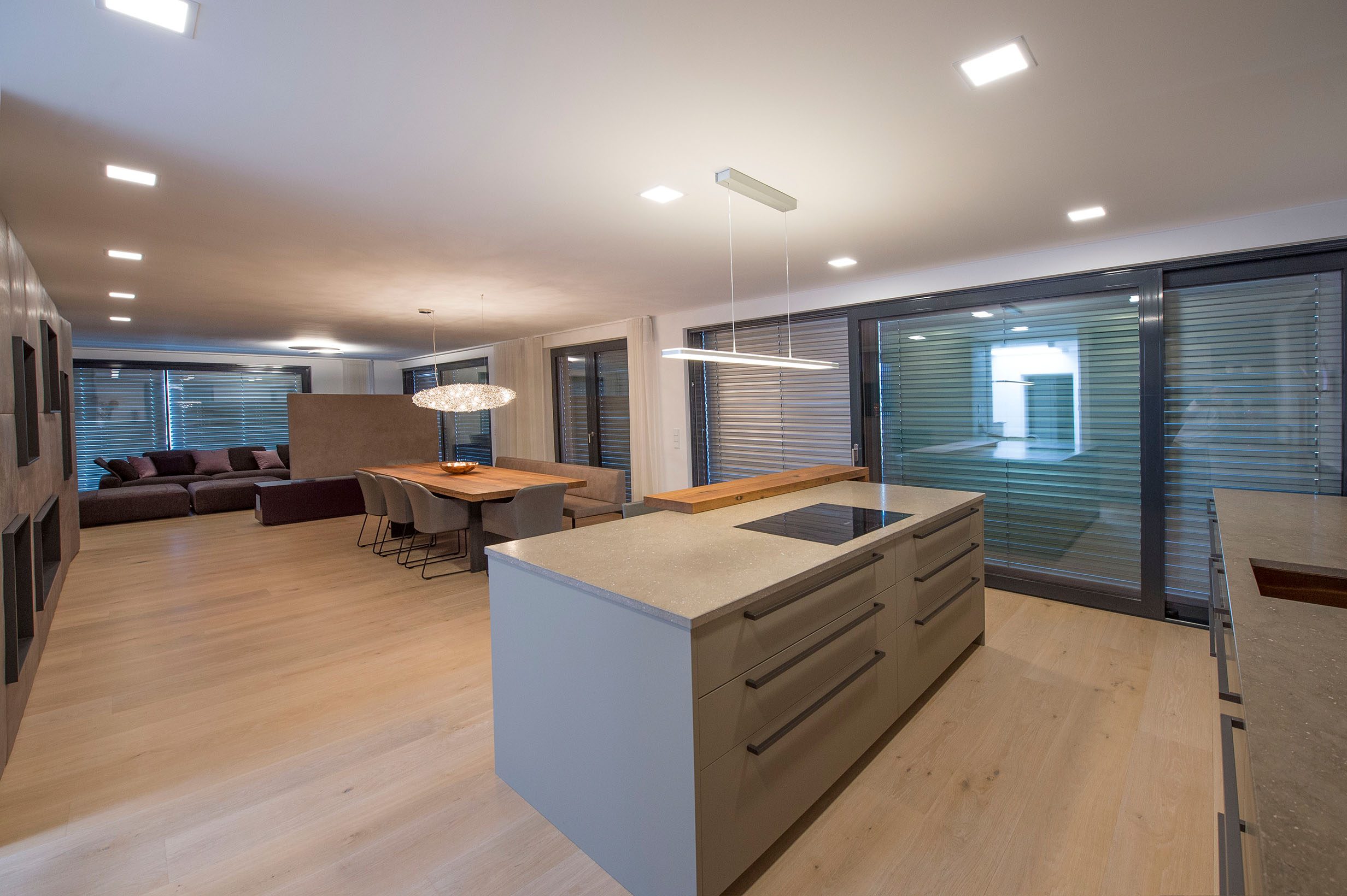 Penthouse Verbund-Raffstore Z90-Lamelle