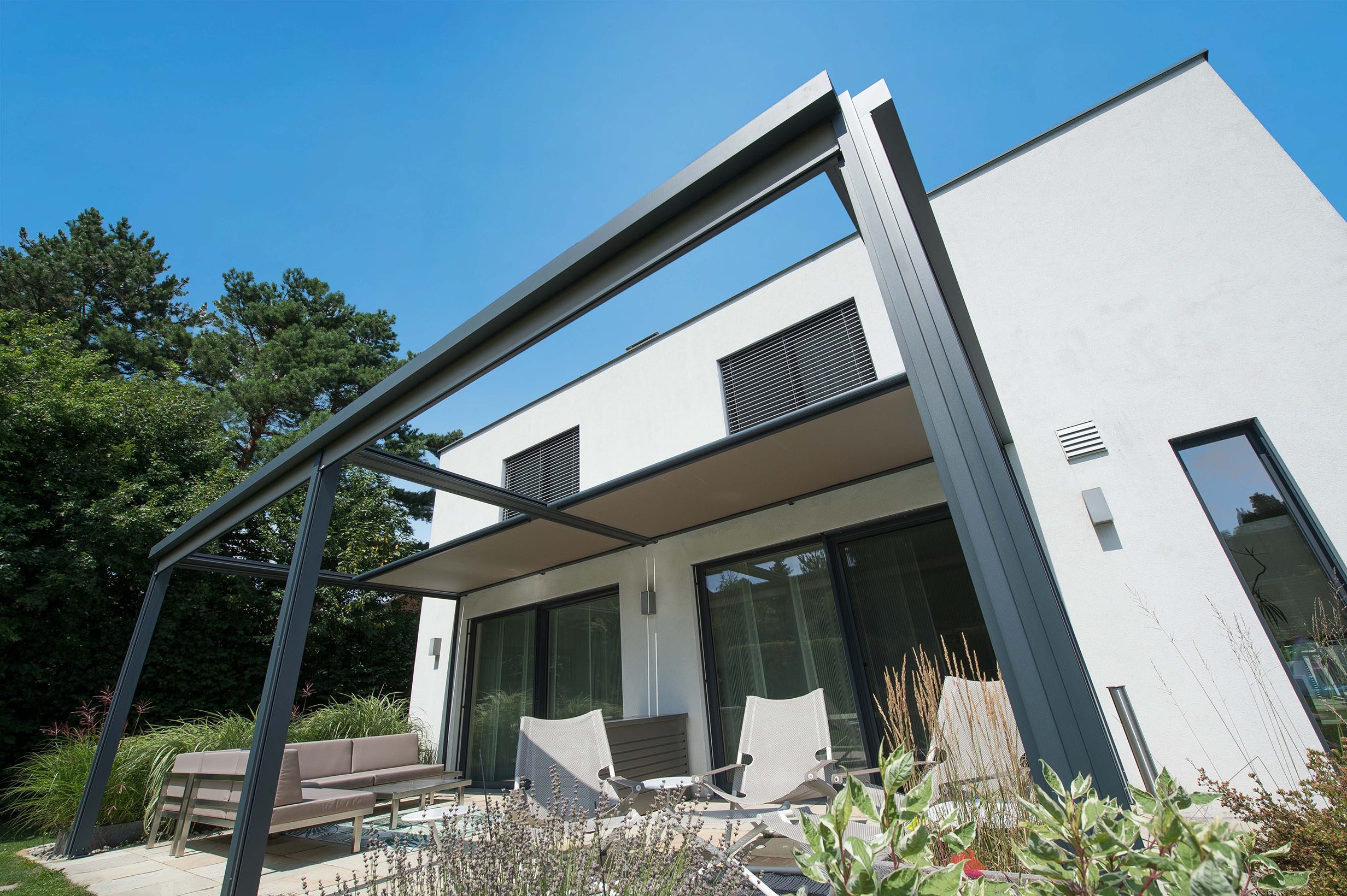 Einfamilienhaus mit ZIP-Beschattung