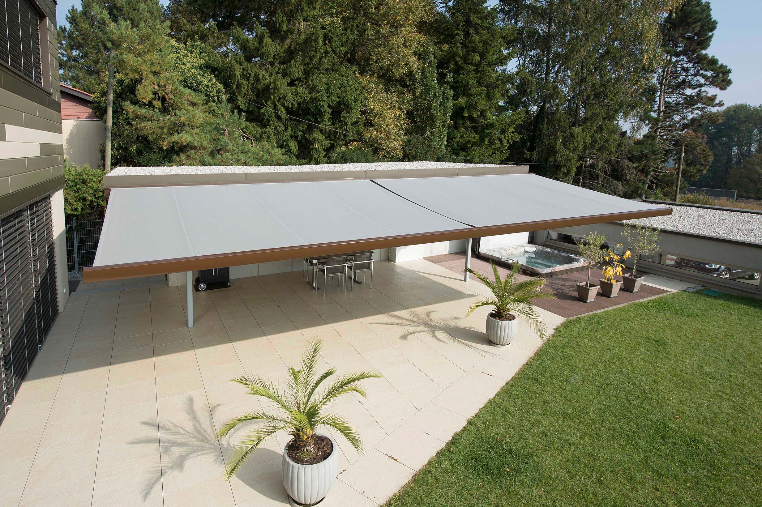 Einfamilienhaus mit LUNA Kassettenmarkise