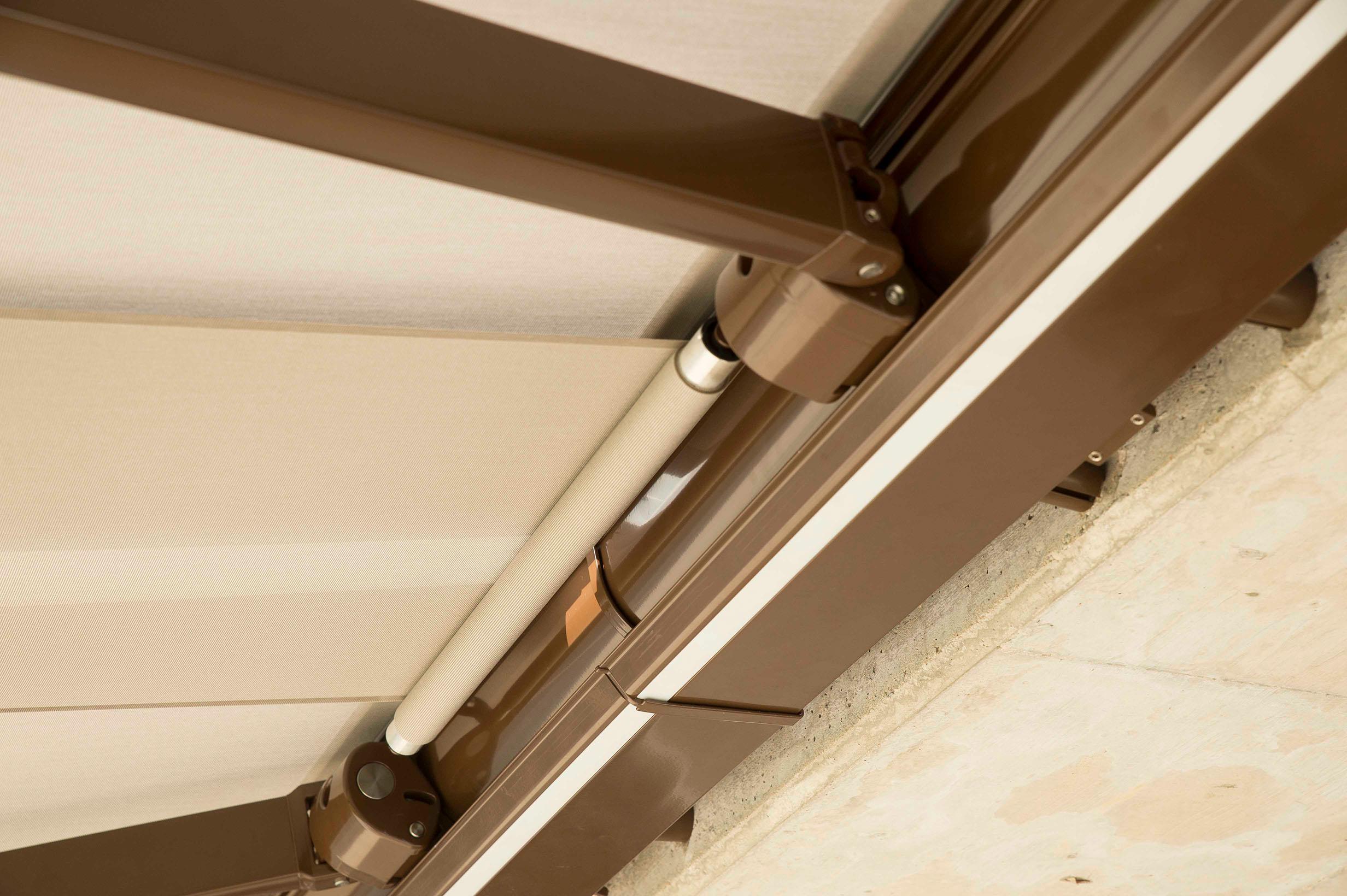 Einfamilienhaus mit LUNA Kassettenmarkise