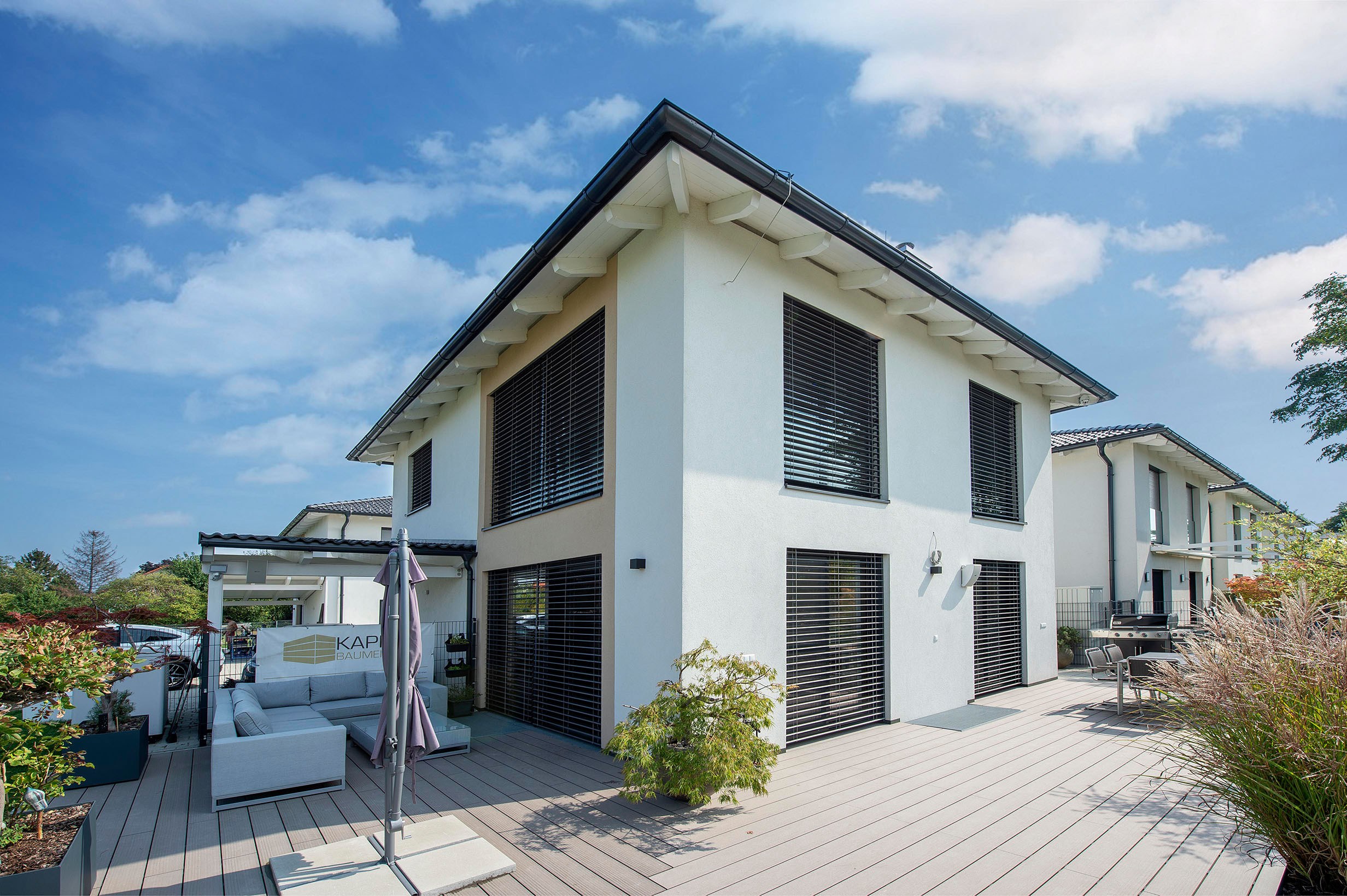 Einfamilienhaus mit Verbund-Raffstore