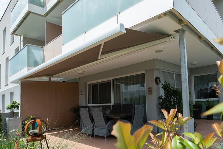 Einfamilienhaus mit LUNA Kassettenmarkise