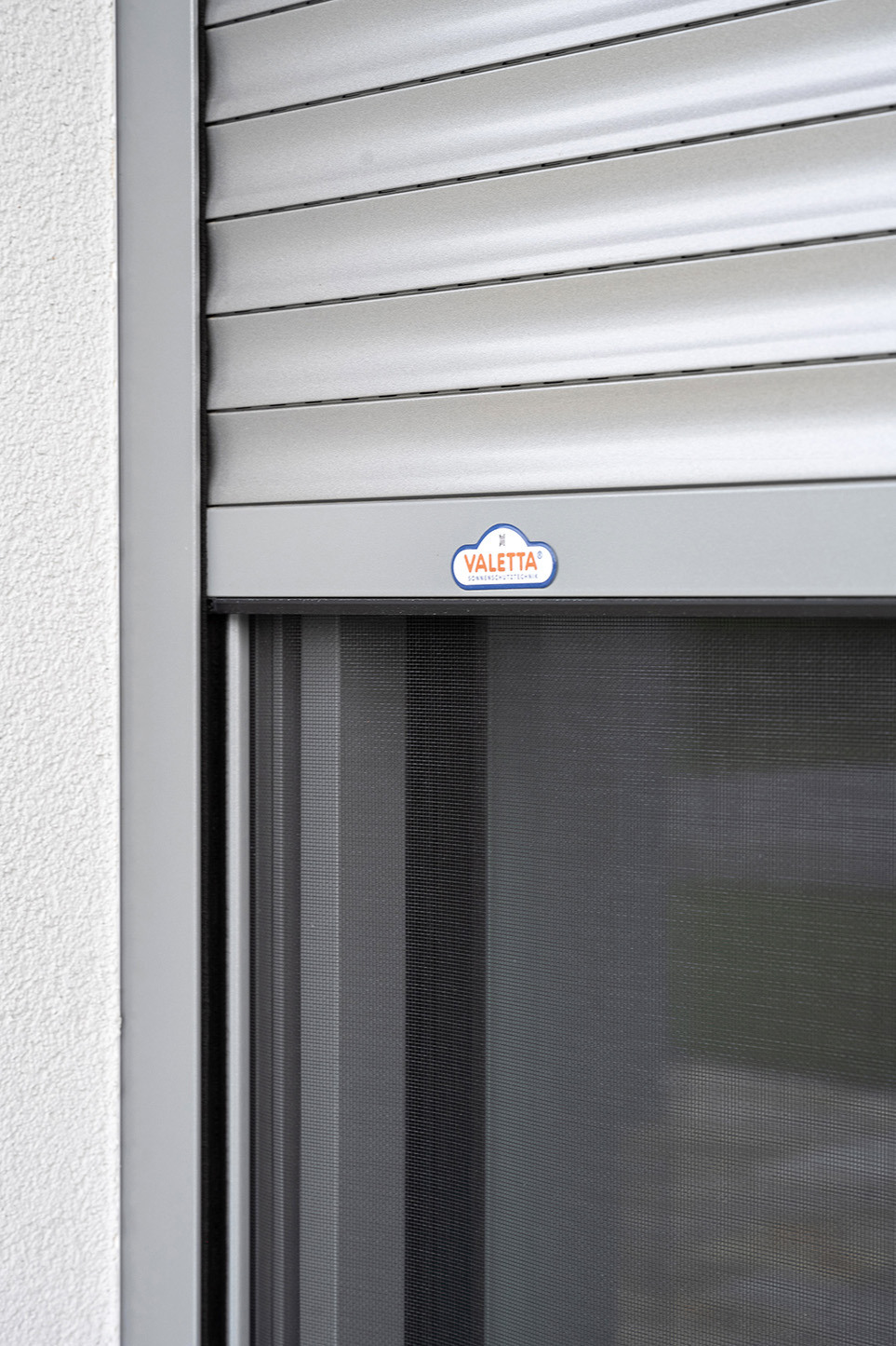 Einfamilienhaus mit Rollladen Komplettierungssatz