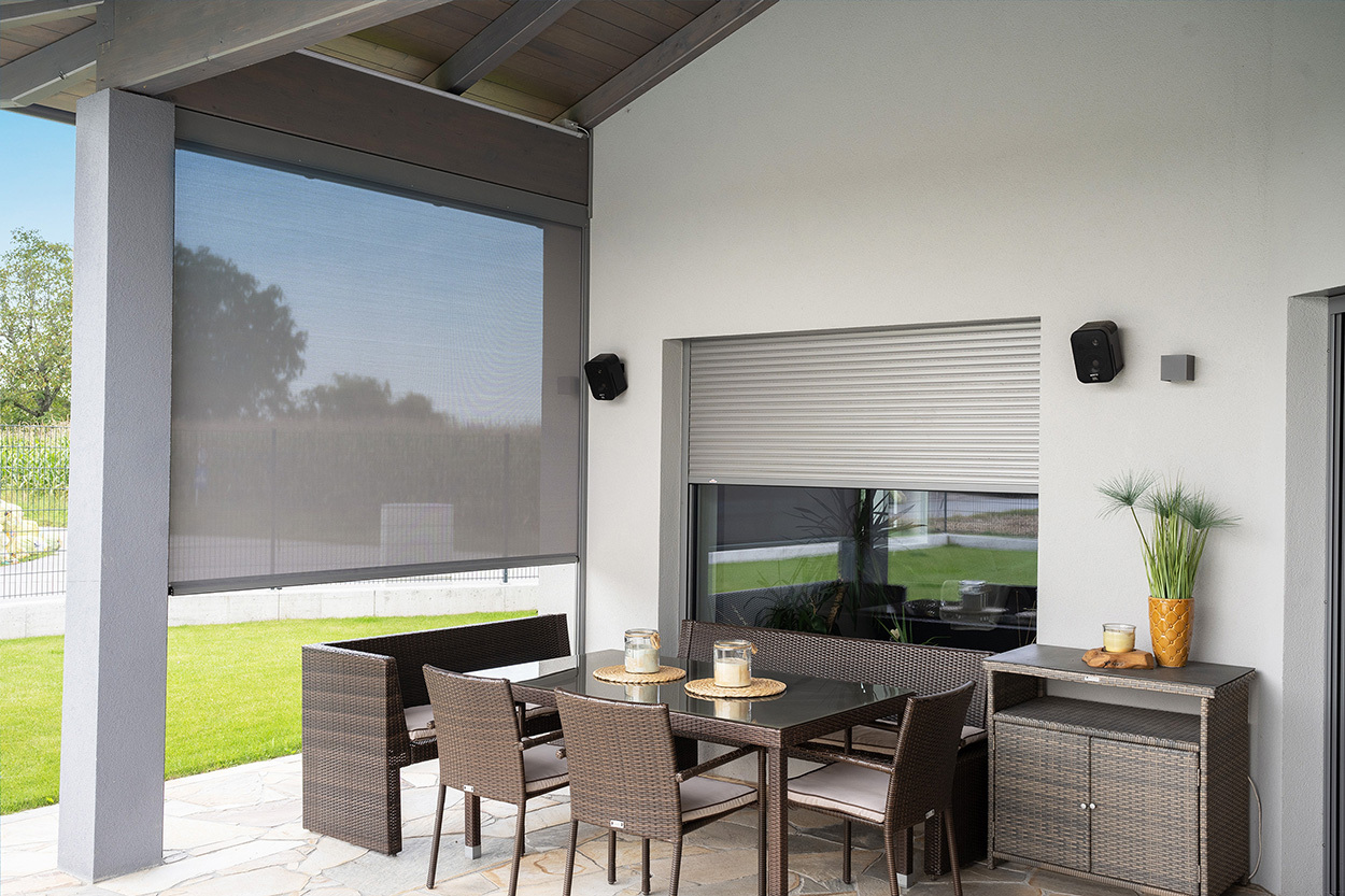 Einfamilienhaus mit Rollladen Komplettierungssatz