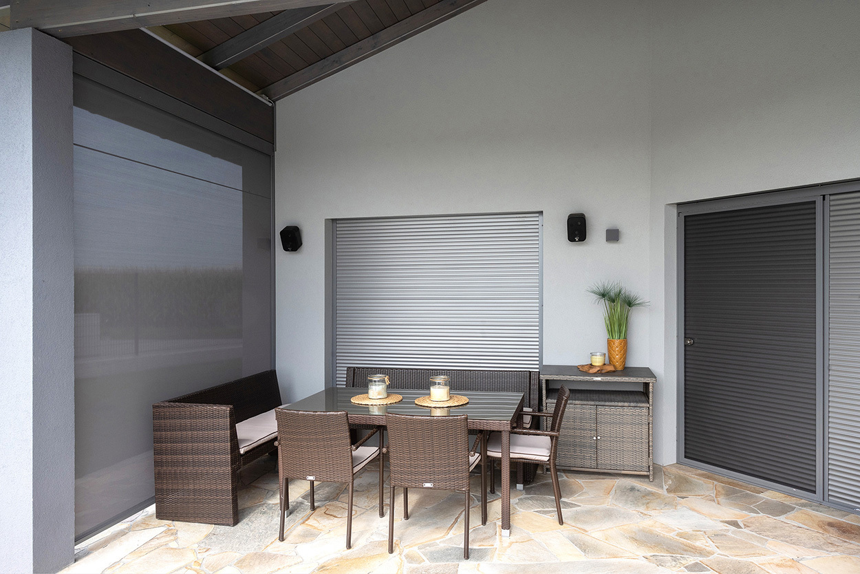 Einfamilienhaus mit Rollladen Komplettierungssatz