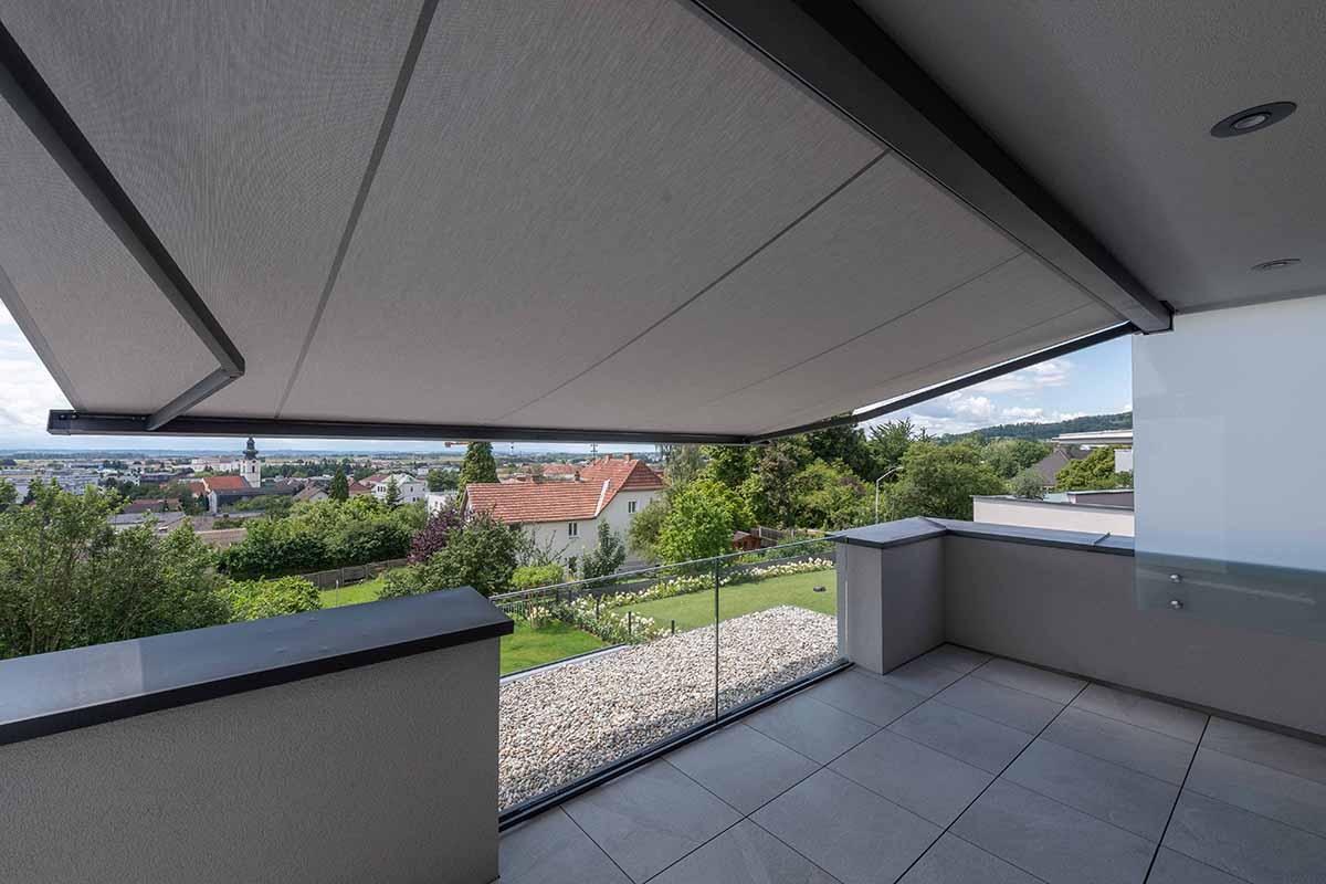 Einfamilienhaus mit LUNA Kassettenmarkise