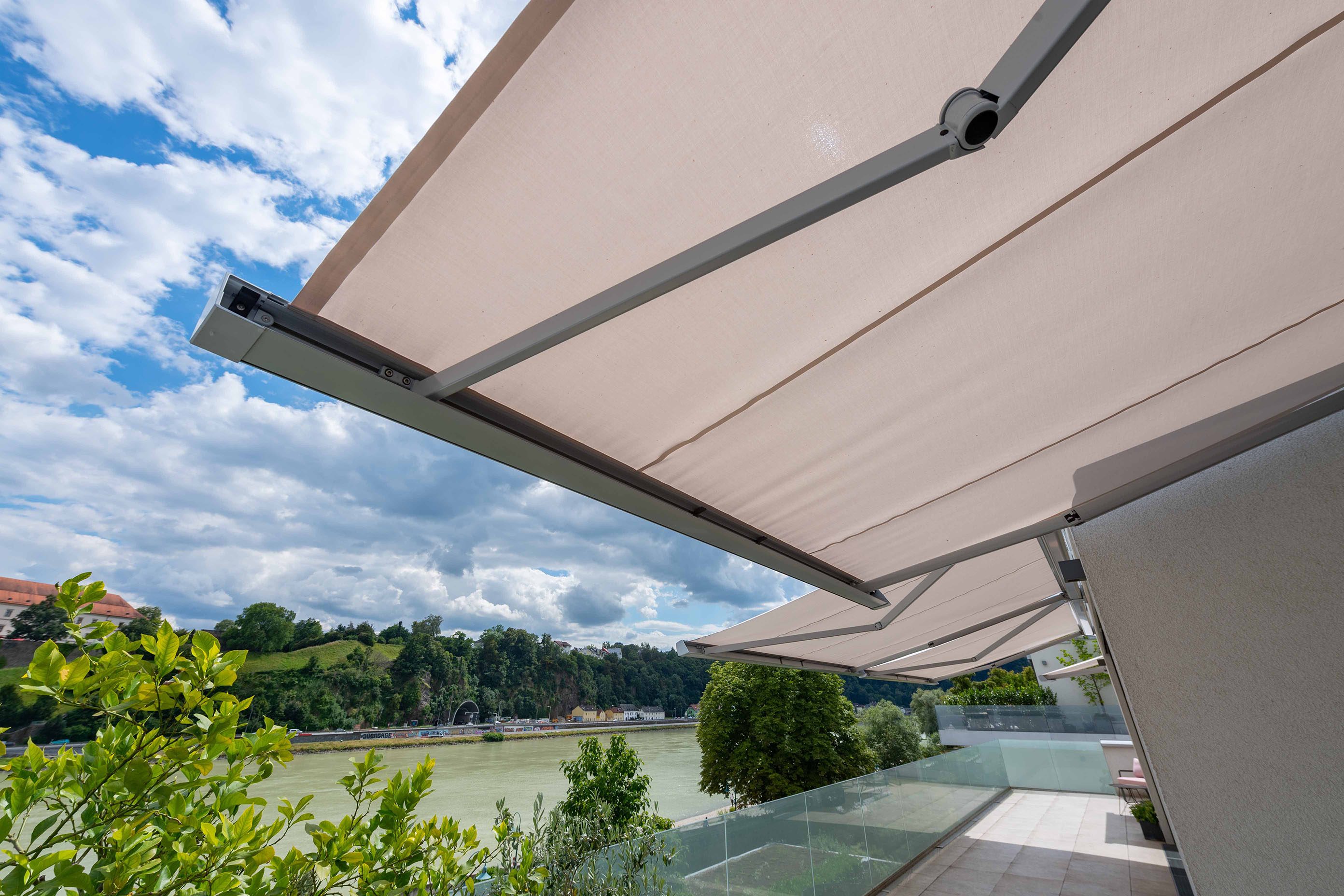 Einfamilienhaus mit LUNA Kassettenmarkise