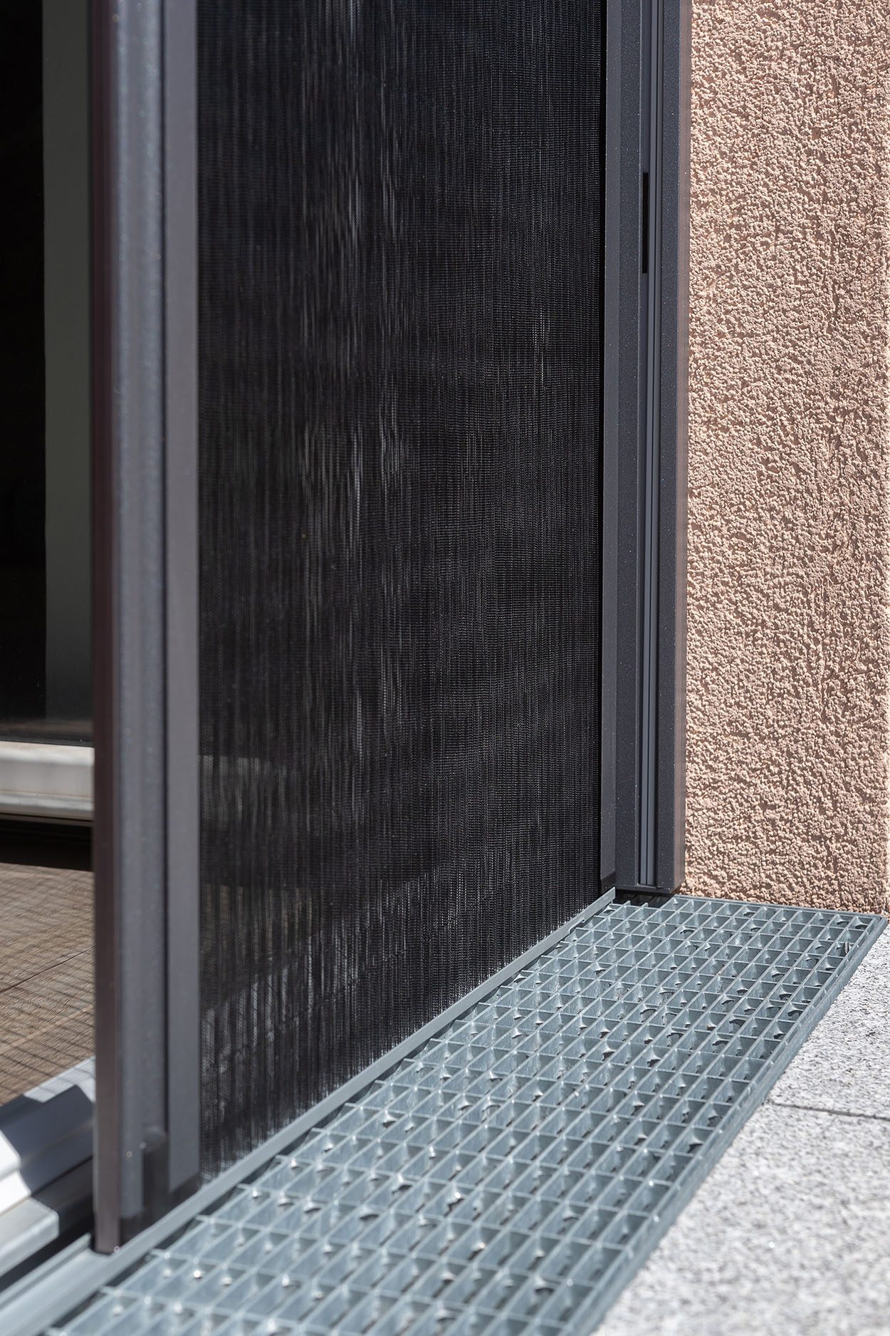 Einfamilienhaus mit Insektenschutzplissee