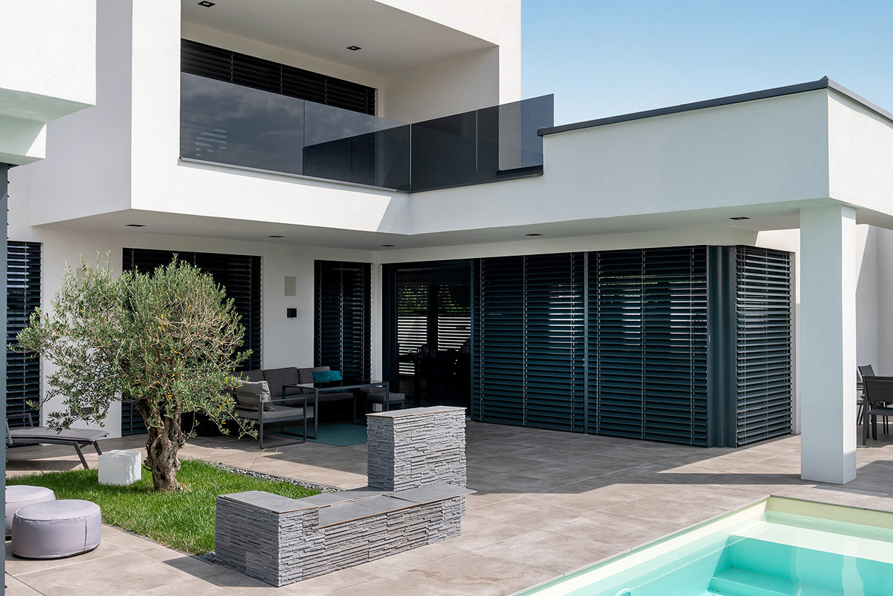 Einfamilienhaus mit Easy Klick-Raffstore