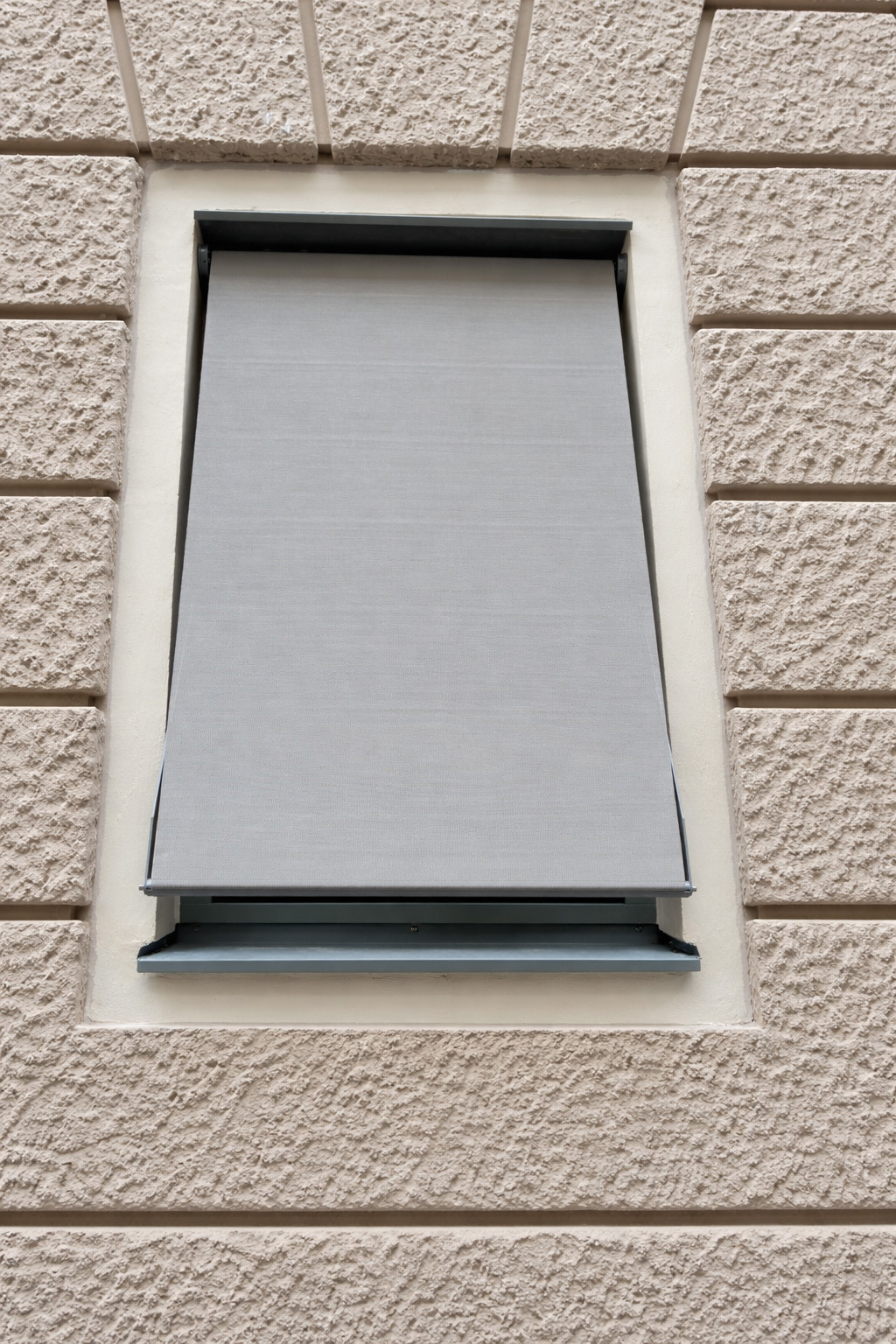 Bildungsstätte mit Markisolette