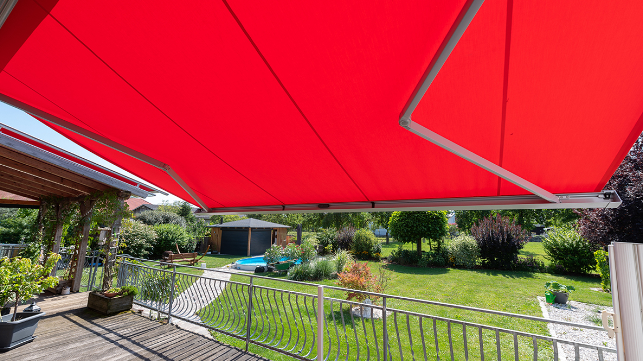 Einfamilienhaus Markise und Terrassenbeschattung