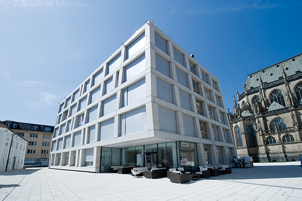 VALETTA Fenstermarkise_Hotel am Domplatz Linz