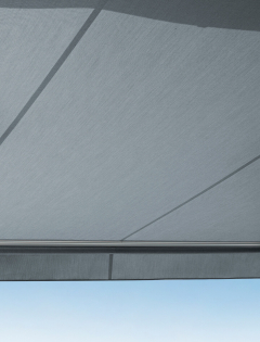 CLA_Ihre Vorteile Robust und Pflegeleicht Markisenstoff Prospekt Terrasse