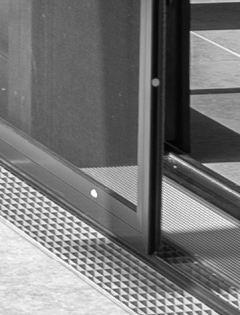 ISS114_Detail Bodenschiene