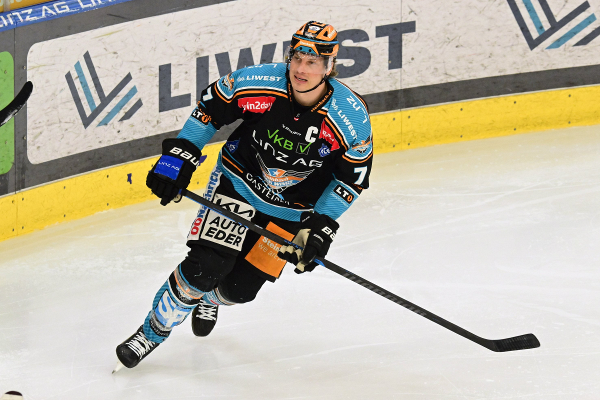 Brian Lebler am Eis, Black Wings